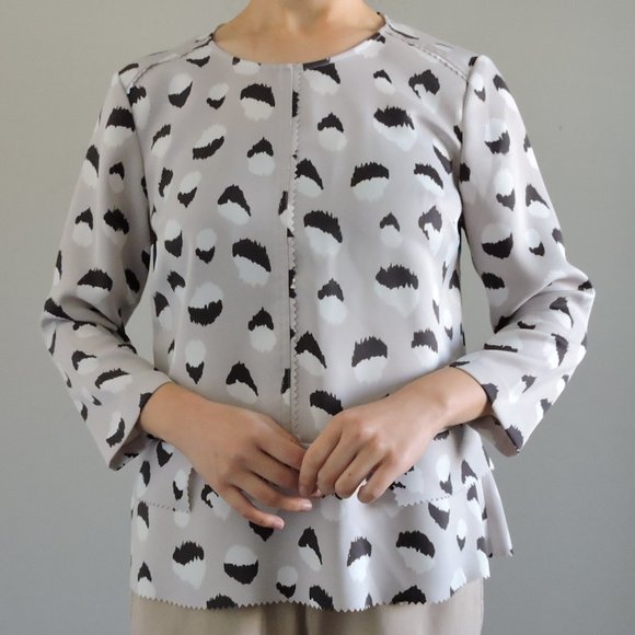 Banana Republic Silver Relaxed Peplum Blouse with Irregular Black & White Dots - Picture 6 of 10